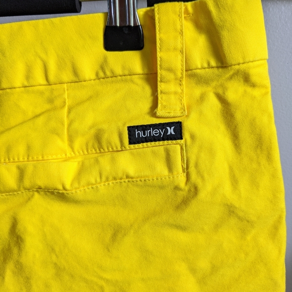 Hurley summer shorts. - Picture 3 of 4